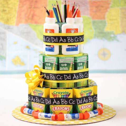 school-supply-cake-gift