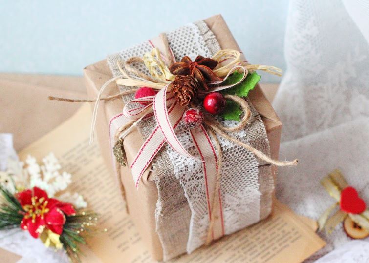 Фото упаковка подарков своими руками: Красивая и необычная упаковка подарков своими руками (50 фото)