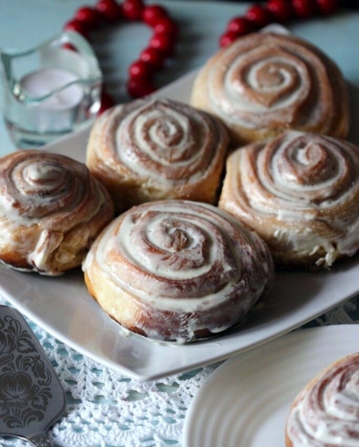 Булочки с корицей с сливочным кремом: Булочки Синнабон (CINNABON): рецепт домашний