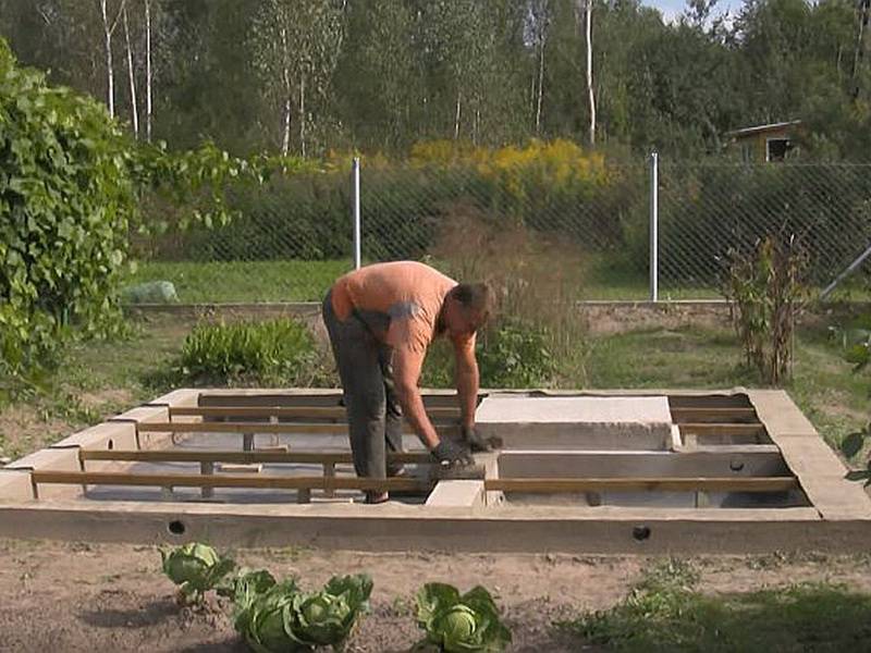 Своими руками баню видео: Баня своими руками - 83 фото пошаговой демонстрации всего процесса постройки