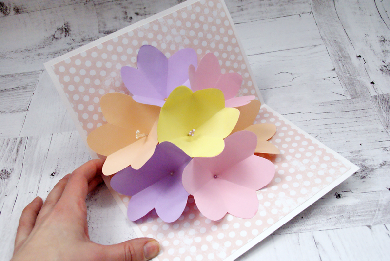 Открытка из бумаги цветы: Bondibon Поделка из бумаги Квиллинг Открытка Цветы