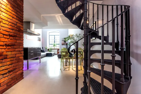 Дома лестница: Лестницы в стиле лофт – 135 лучших фото-идей дизайна лестницы на второй этаж в частном доме