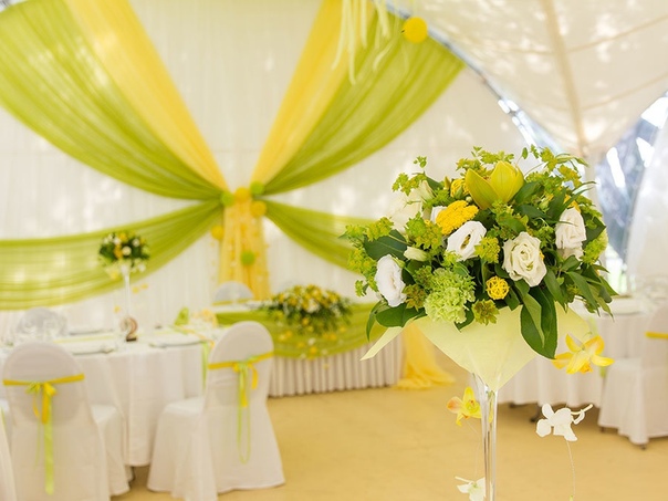 Украшение зала цветами: Оформление свадьбы цветами