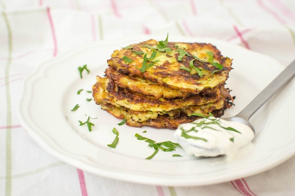 Рецепт драники с картошкой и кабачком: Драники кабачковые с картошкой рецепт с фото