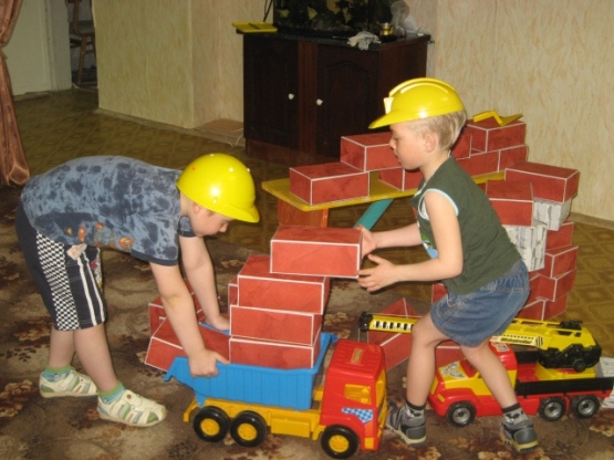 Поделка профессии строитель своими руками: Рассказ о профессии родителей для школьников начальных классов – cтроитель