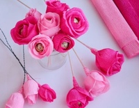 Сделать розы из конфет и гофрированной бумаги: Роза из конфет мастер-класс - Buket7.ru