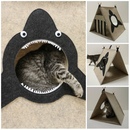Домик коту из коробки: как сделать лежанку для кота в домашних условиях по чертежам? Самодельные кошачьи домики из газетных трубочек, из дерева и из других материалов