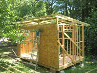 Строим сарай на даче: как пошагово построить своими руками дачную постройку из подручных материалов