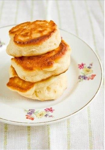 Медовые оладьи: Оладьи медовые на молоке, рецепт с фото — Вкусо.ру