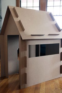 Как сделать дом из картона для детей: Как сделать домик из картона? Картонный домик своими руками