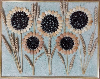 Поделки из семян цветы: Поделки из тыквенных и подсолнечных семечек