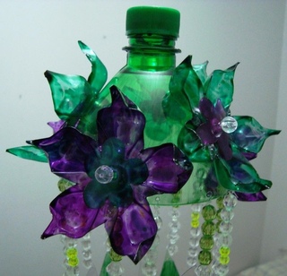 Из пластиковой бутылки своими руками: Поделки из пластиковых бутылок - 105 фото вариантов использования ненужных бутылок
