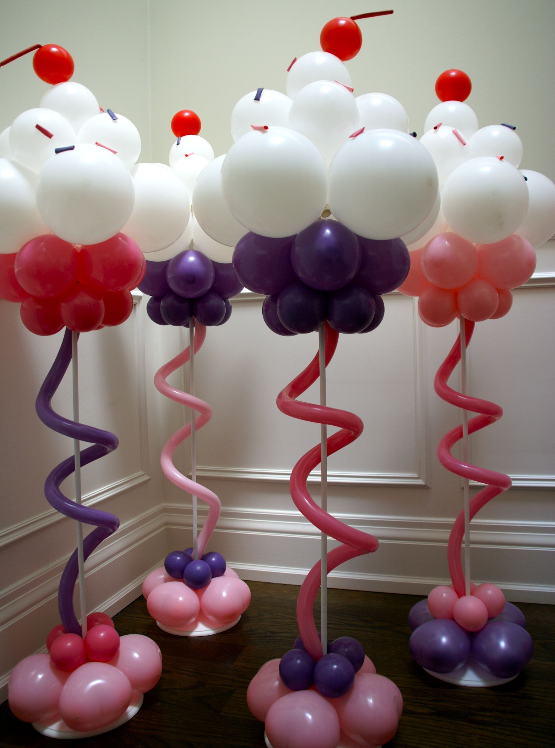 Изделия из шаров своими руками: Фигуры из длинных шаров сделать самому своими руками
