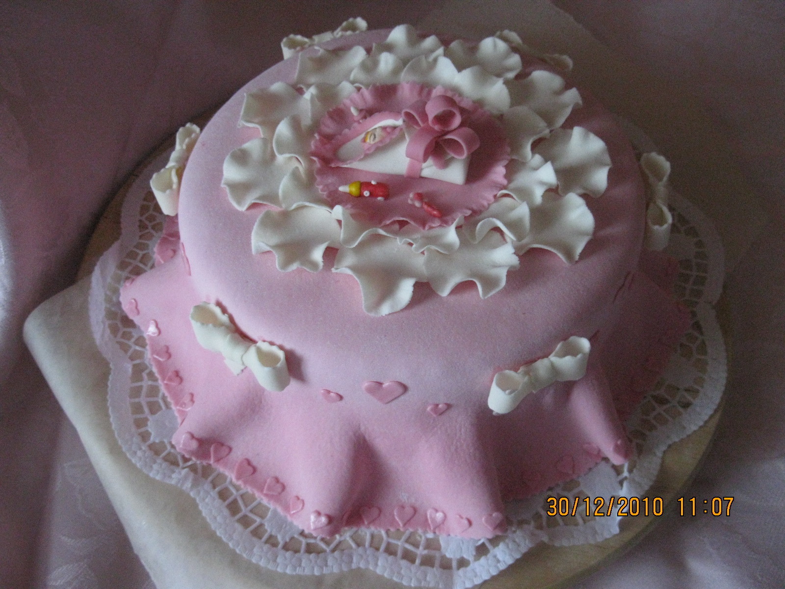 Украсить торт мастикой в домашних условиях фото: Мастика для торта в домашних условиях: пошаговый рецепт с фото