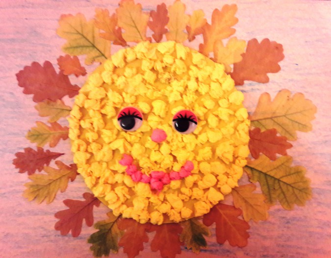 Поделка солнышко из листьев: аппликация «Солнце» из осенних листиков своими руками, легкие поделки на тему «Осень»