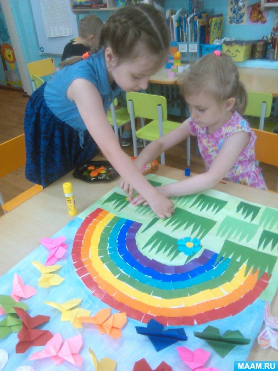 Коллективные работы в детском саду: Коллективное творчество как одна из важнейших форм работы с детьми в детском саду. | Статья по теме: