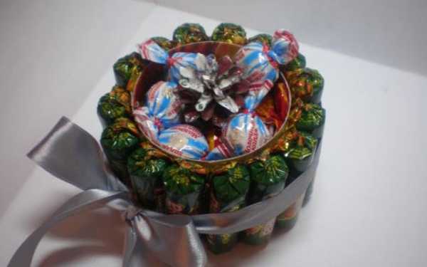 Букет новогодний из конфет – Новогодние букеты из конфет своими руками: мастер-классы