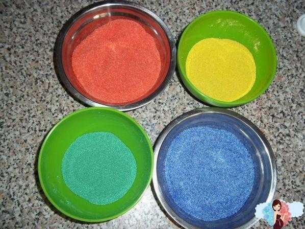 Как покрасить крупу для аппликации – КАК покрасить крупу (рис) пищевыми красителями, гуашью, акриловыми красками в домашних условиях