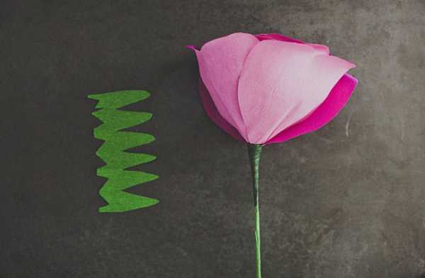 Как сделать легко цветы из гофрированной бумаги – Цветы из гофрированной бумаги своими руками