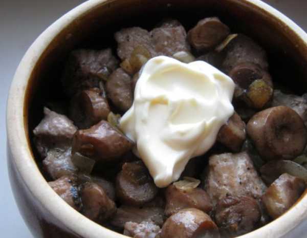Картошка с мясом в горшочках с сыром – Мясо с картошкой в горшочках с сыром