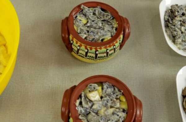 Картошка с мясом в горшочках с сыром – Мясо с картошкой в горшочках с сыром