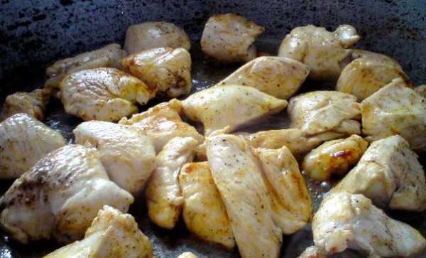 Картошка с мясом в горшочках с сыром – Мясо с картошкой в горшочках с сыром
