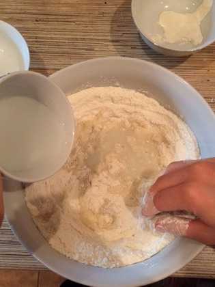 Новогодние игрушки своими руками объемные – Новогодние игрушки своими руками: идеи с фото