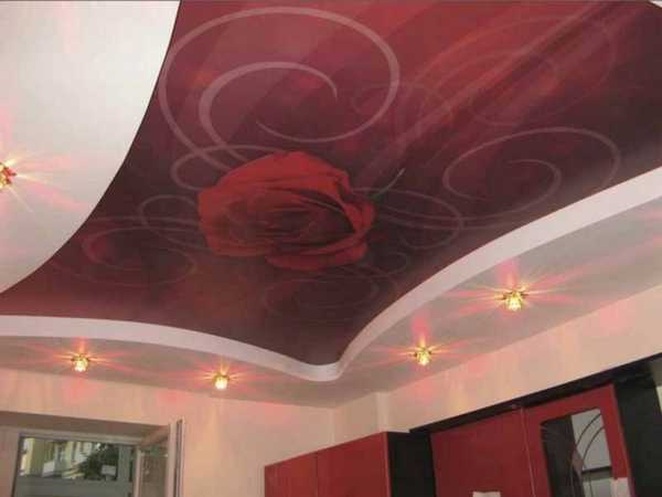 Потолок комбинированный натяжной с гипсокартоном фото – Комбинированные гипсокартонные и натяжные потолки: 65+ фото, избранные идеи