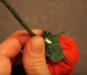 Роза из салфетки бумажной – : ,