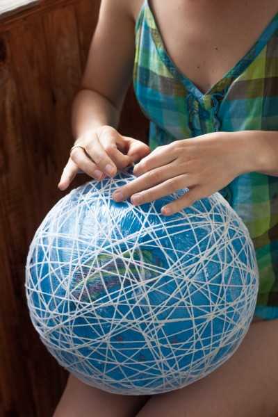 Шарик ниток – Как сделать из ниток шар для украшения интерьера, поделки, секреты и нюансы