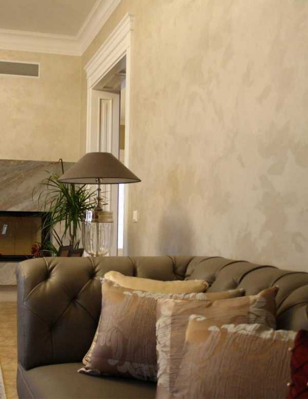 Светло серая декоративная штукатурка – интерьерные смеси для внутренних работ, белая штукатурка для спальни и гостиной